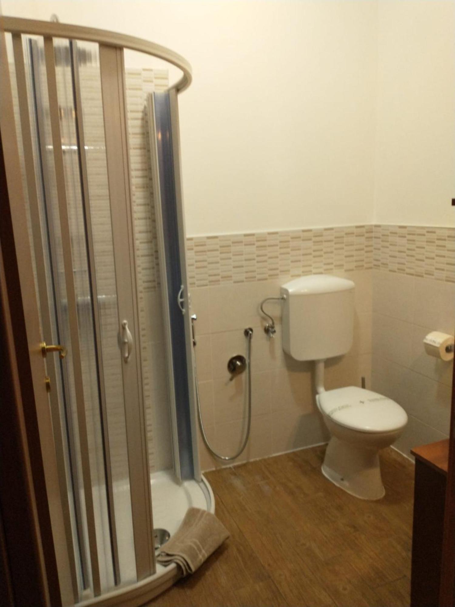 B&B Dalla Zia Bari Exteriör bild